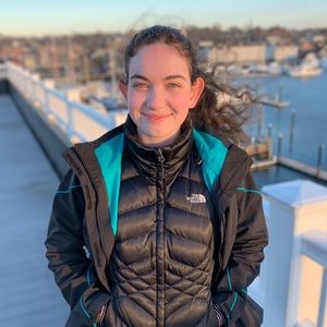 Meet your Posher, Abigail